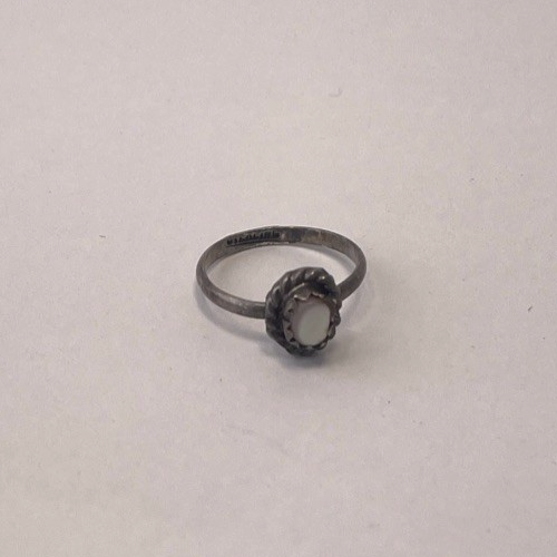 Dainty Native American Minimalist Mother Pearl 925 Sterling Silver Ring Size 2
