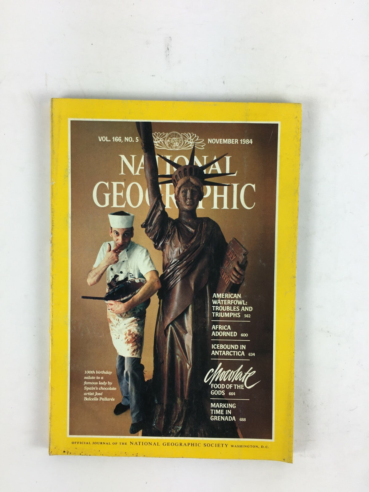 November 1984 National Geographic Magazine American Waterfowl Africa Adorned