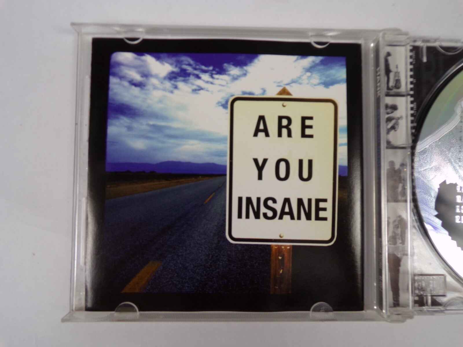 Hank Are You Insane ? CD #11