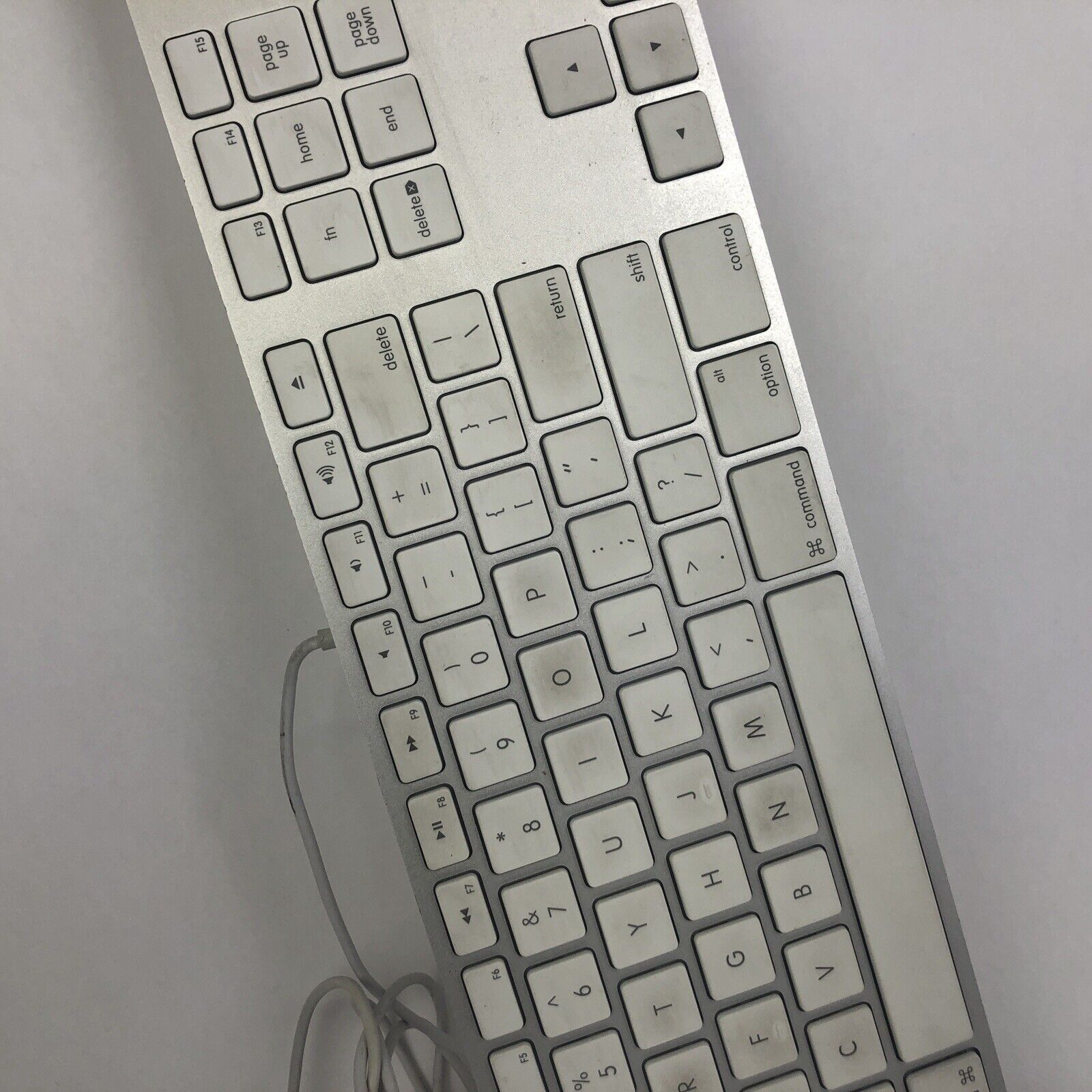 OEM Apple A1243 USB Wired Standard Keypad - White / Silver  - 1