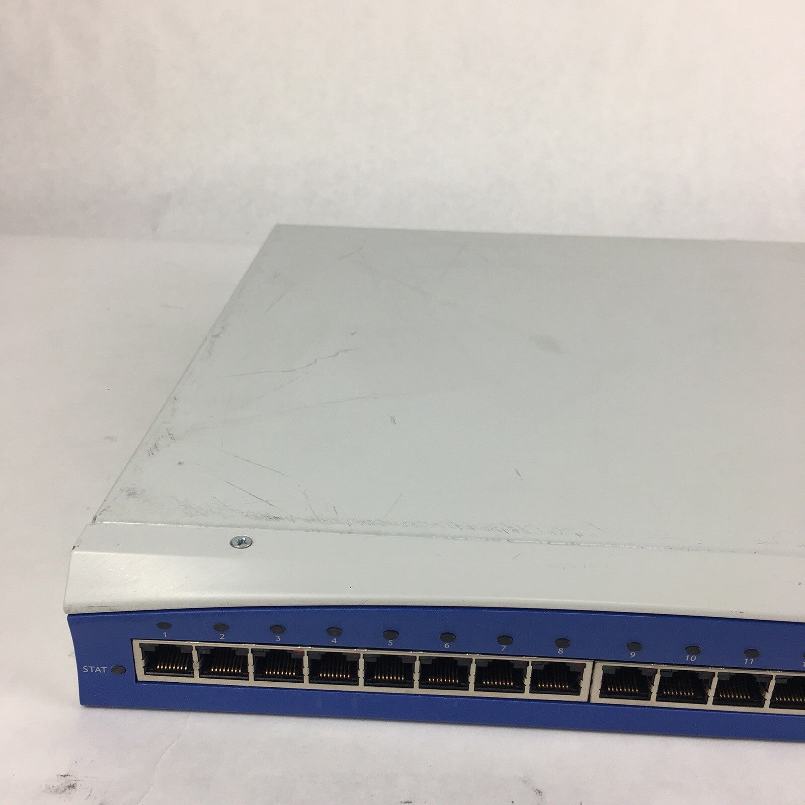 Adtran NetVanta 1224ST 1200504E1-24-Port Managed Network Switch-Rack Mount