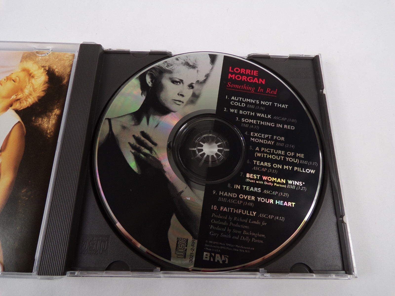 Lorrie Morgan Something In ReD Autumns Not That Cold We Both Walk CD#60