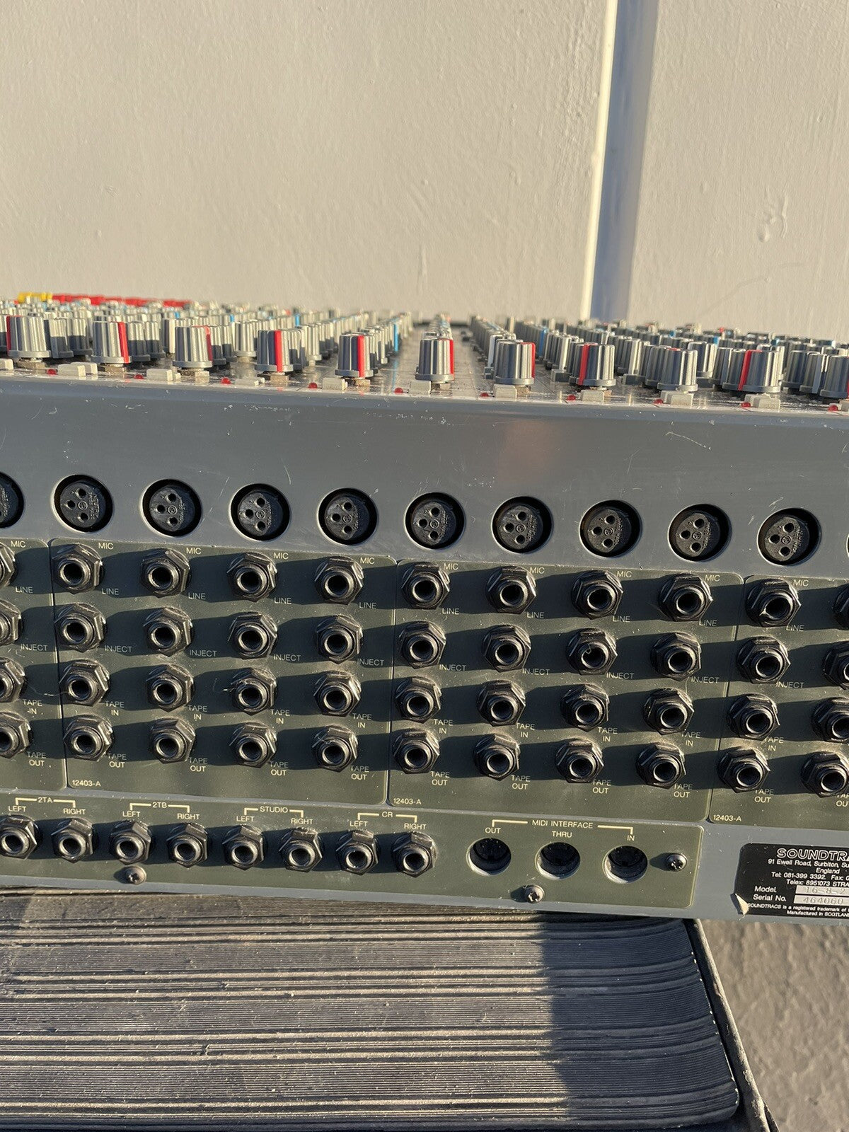 SOUNDTRACS Solo Midi console 16-8-2 STUDIO MIXER Mixing Console NO POWER SUPPLY