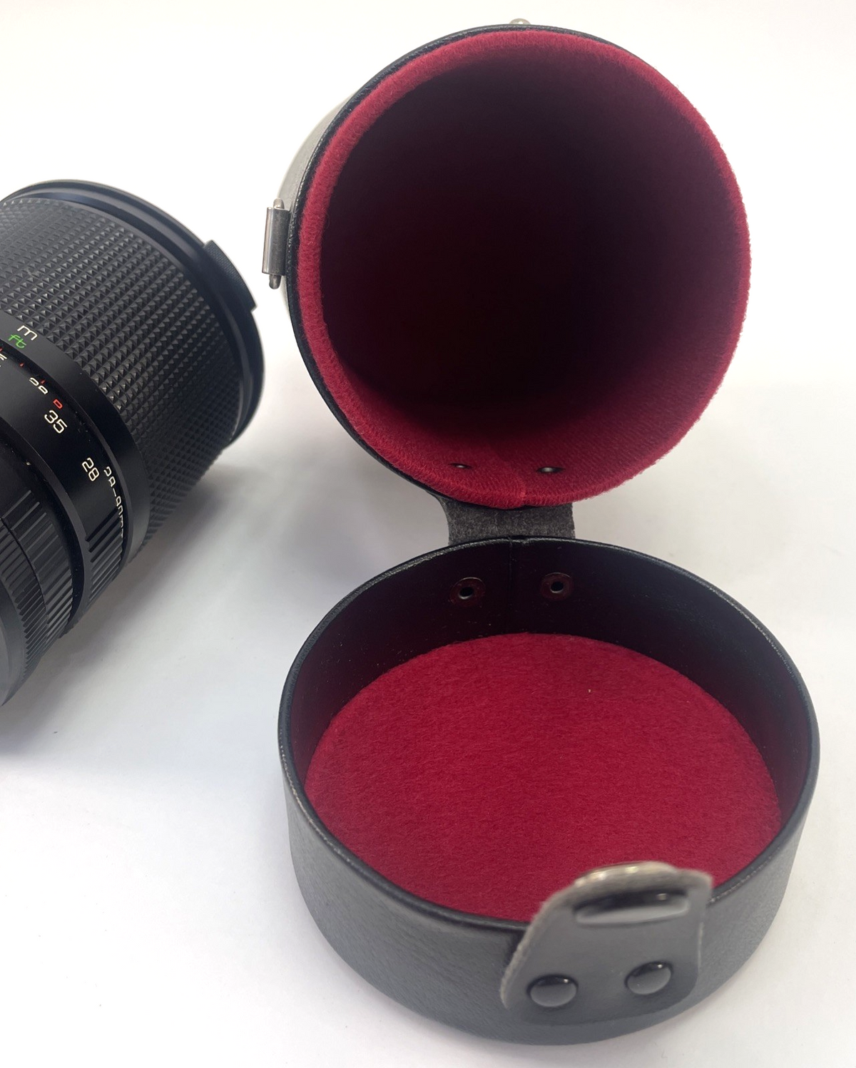 QUANTARAY AUTO ZOOM 28-80MM 1:3.5-4.5 MACRO 062 MC 238693 & CASE - VGC