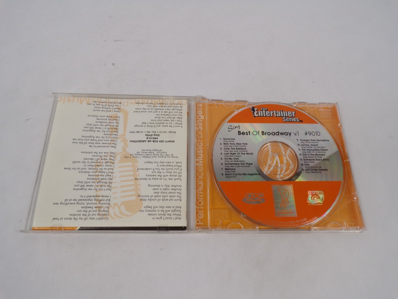 The Entertainer Series Sing Best Of Broadway Tomorrow New York. New York CD#69