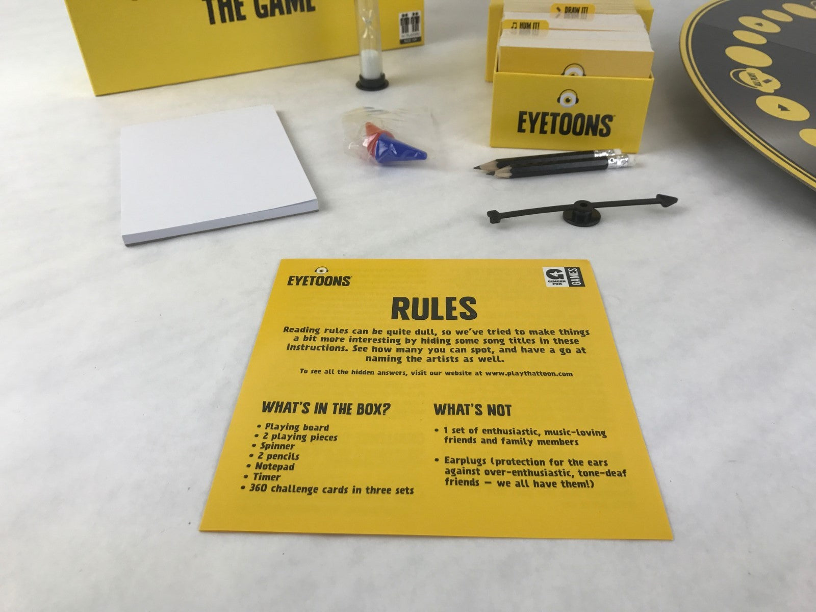 Eyetoons Board Game Music Knowledge Challenge After Dinner Family Party Game