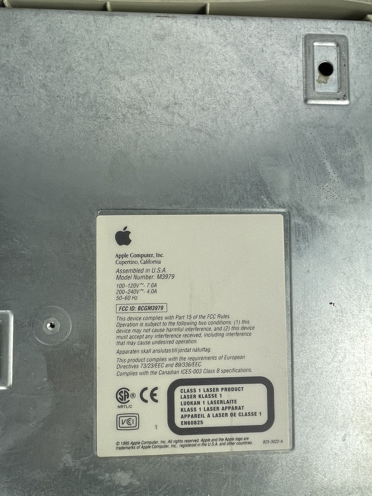 APPLE POWER MACINTOSH 7500/100 PCI not WORKING M3979 complete needs power supply