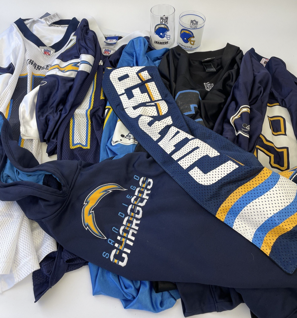 Reebok NFL Chargers Rivers #17 Brees #9 Ryan Mathews #24 - Hoodie Scarf Glasses