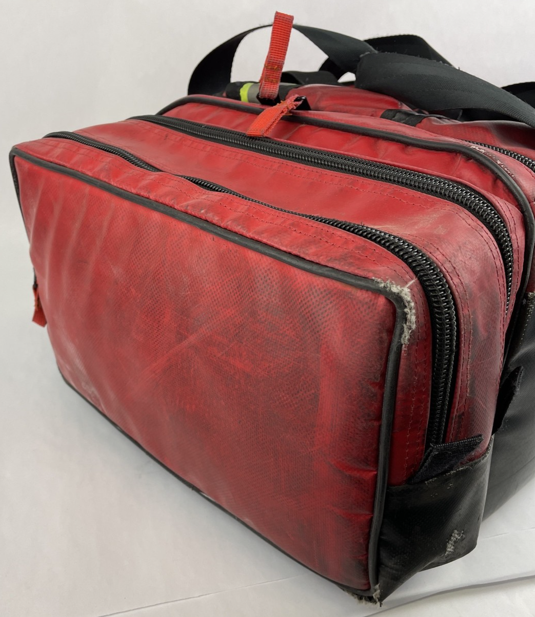 FIREFIGHTER Paramedic Equipment Padded Duffel Bag NEWPORT BEACH FIRE DEPARTMENT
