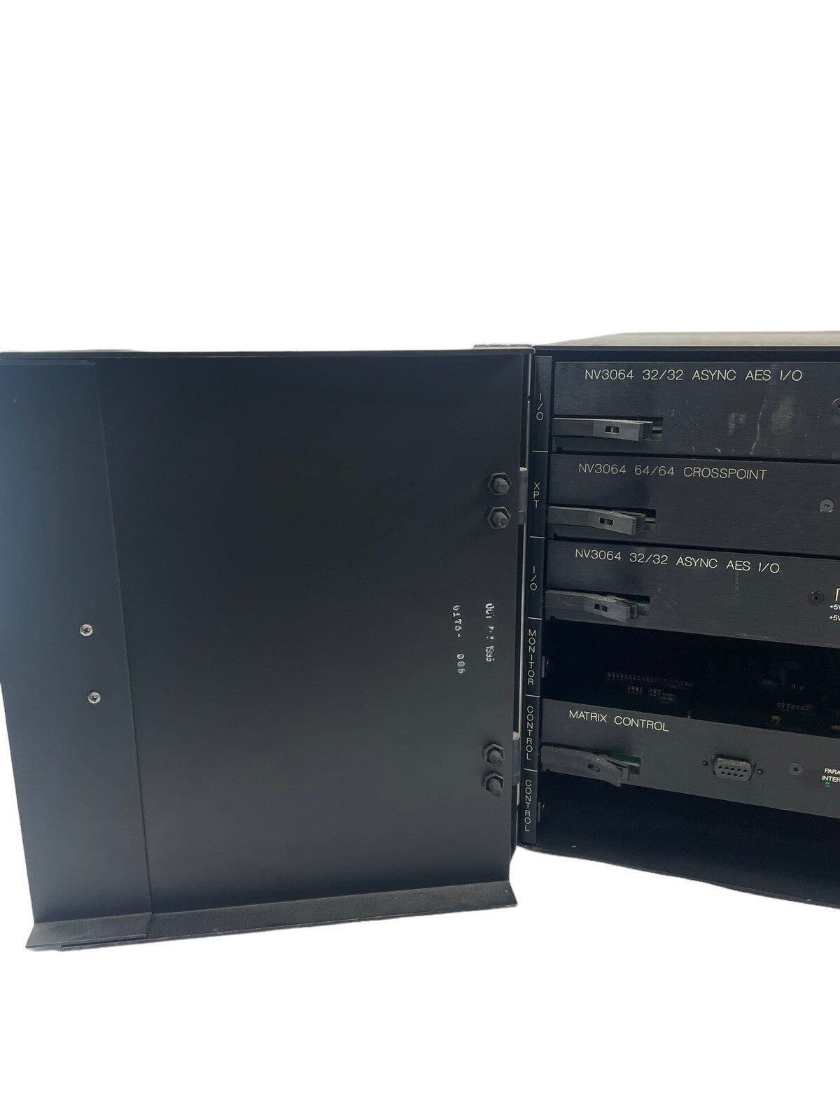 NVISION NV3064 SYSTEM VIDEO ROUTING SWITCHER FOR BROADCASTING EDITING