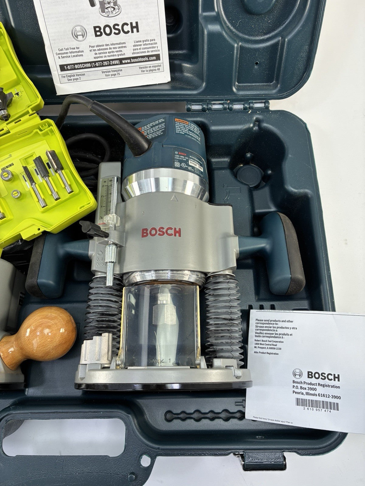 Bosch 1617EVSPK Plunge and Fixed-base Router Kit