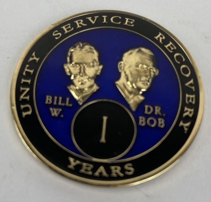 Alcoholics Anonymous 24 Hrs + 1 Year Bill W Dr Bob Recovery Coin Medallion AA