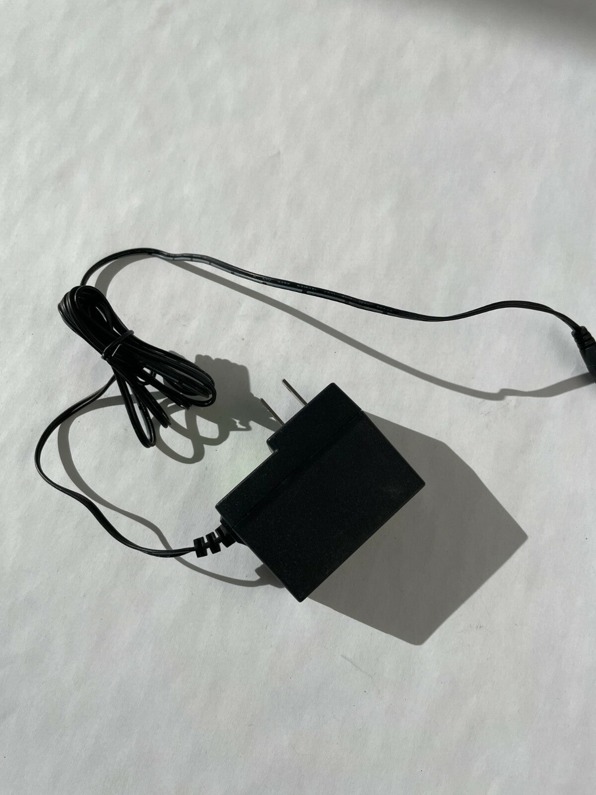 Genuine Direct TV MT12-P120100-A1 Output 12 V 1 A Power Supply Adapter A81