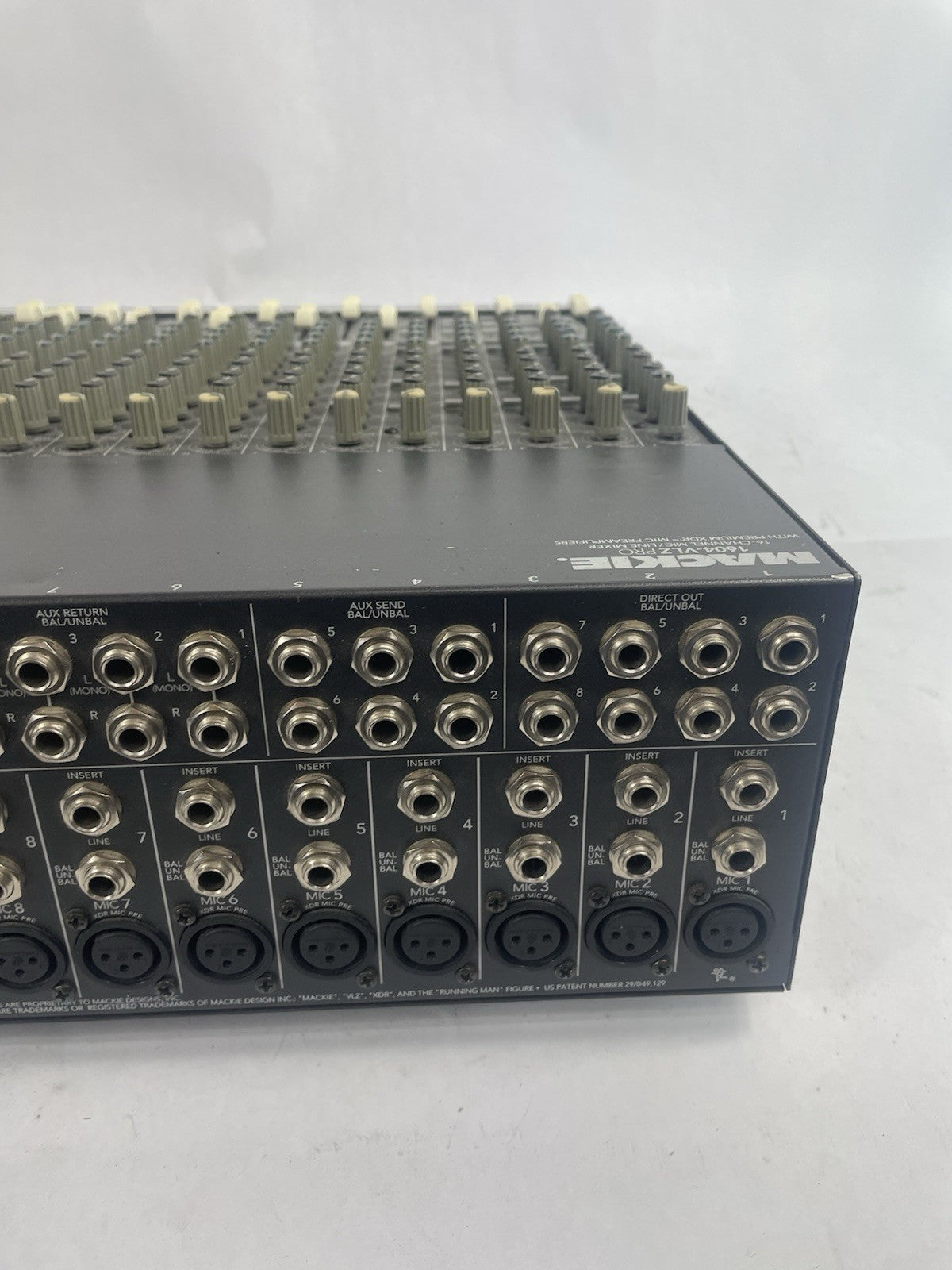 Mackie 1604-VLZ PRO 16 Channel Mic Line Mixer