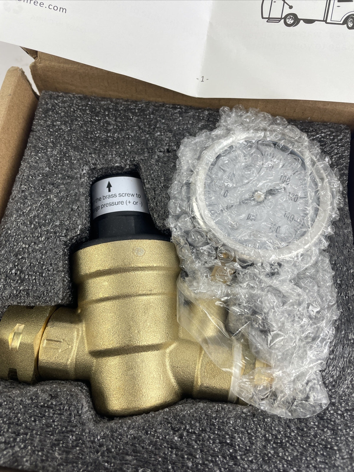 KOHREE Pressure Regulator Water Reducing Valve Adjustable Brass Gauge HP483-US
