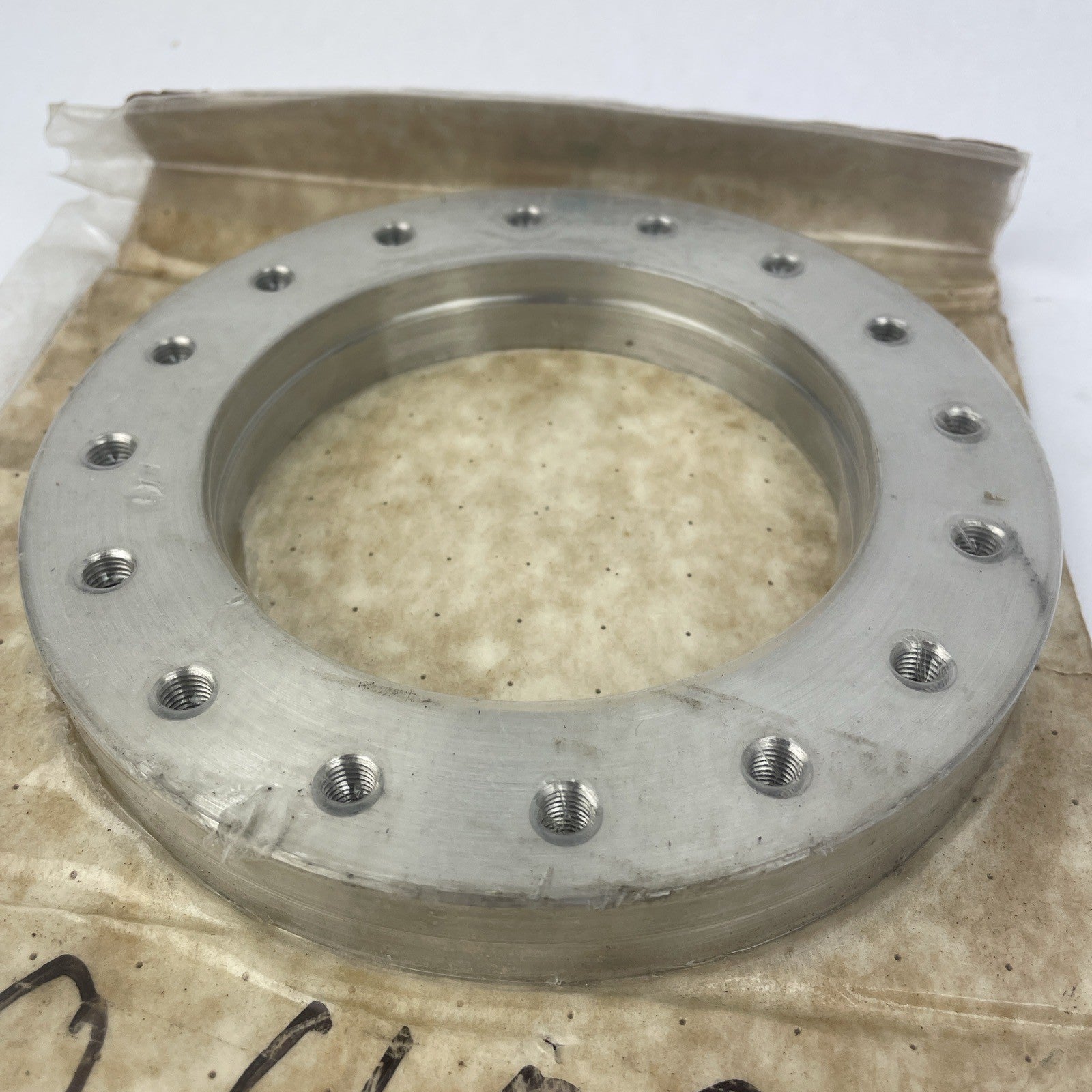 NOS O.D. 6", I.D. 4"" Double Sided CFF Vacuum Conflat Flange Ring 16 bel thread