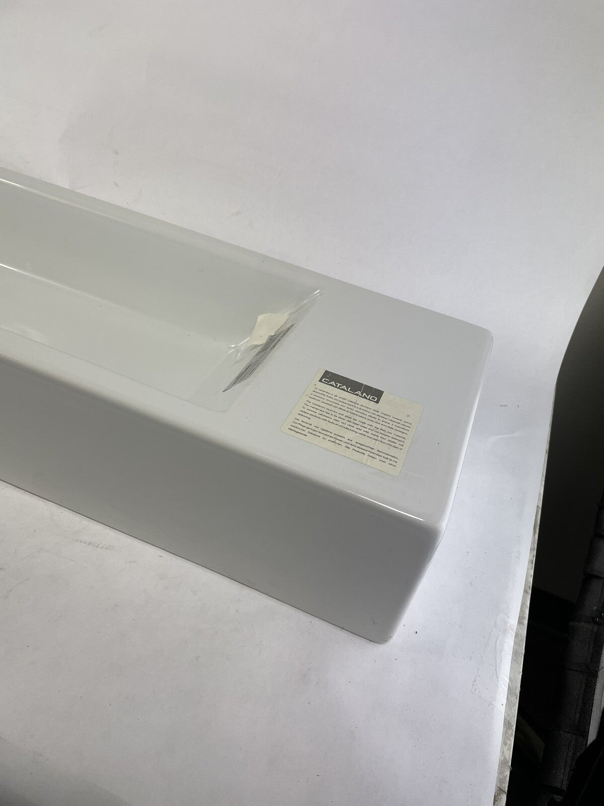Catalano long rectangular wall mounted ceramic sink 39.5 inch modern bathroom basin white