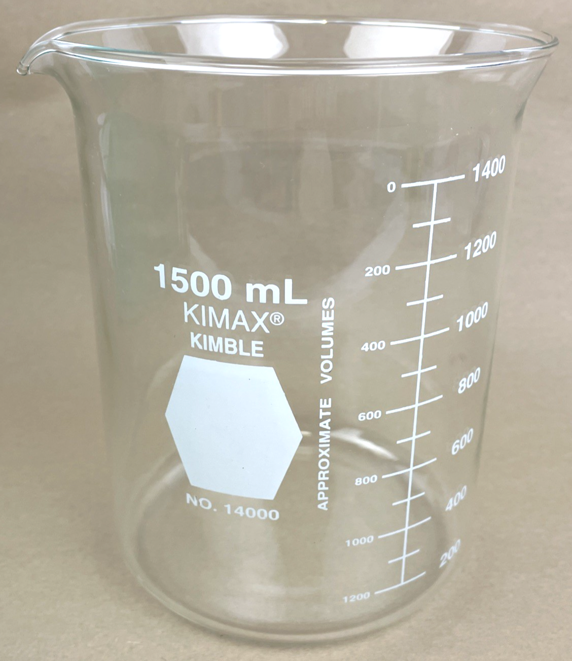 Kimble Kimax Glass 1500 mL 1.5 L Low Graduated Griffin Beaker  Spout No. 14000