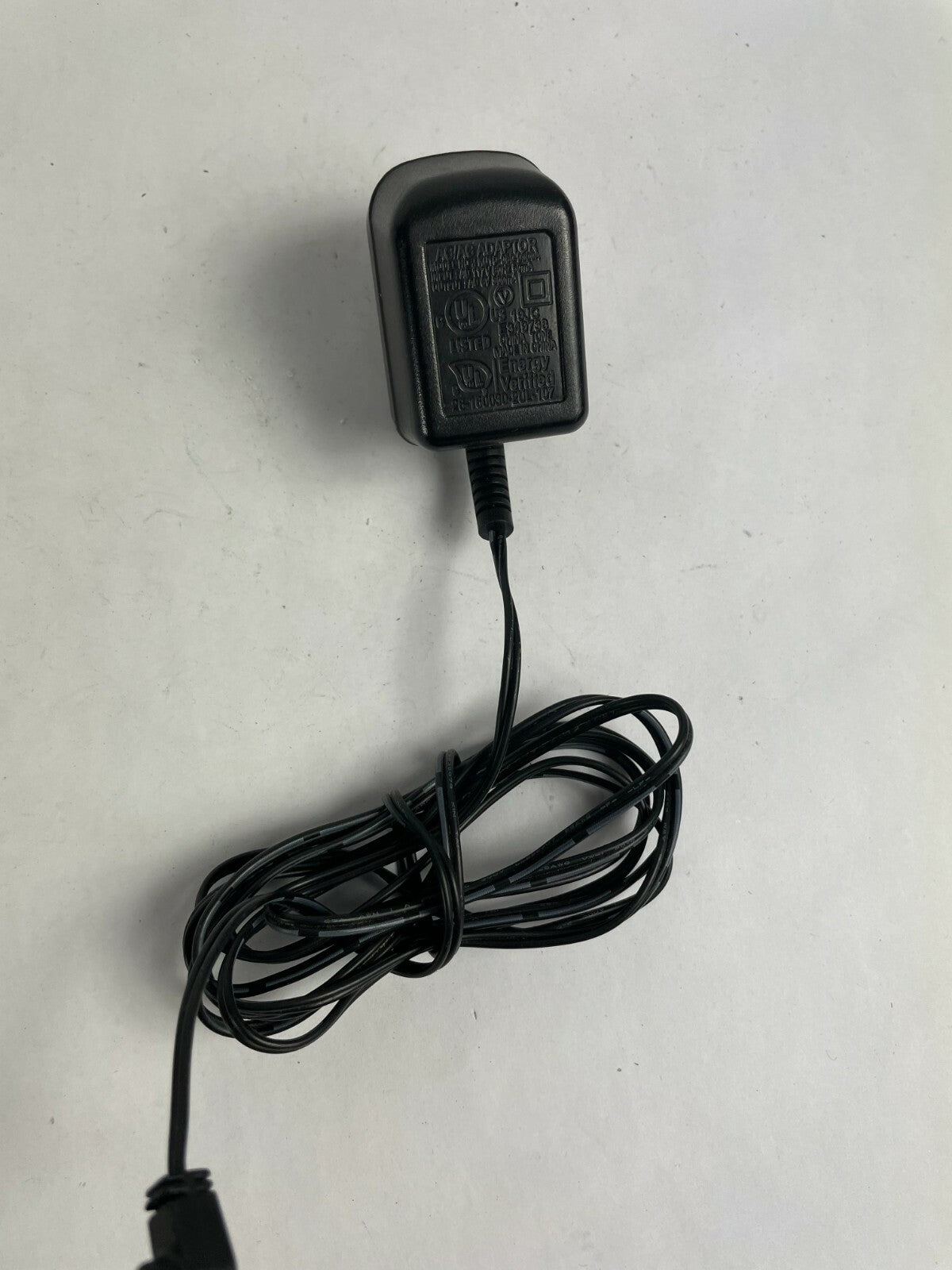 Genuine AC Adapter KUIC0600300A Output 3 V 300mA Power Supply Adapter A52