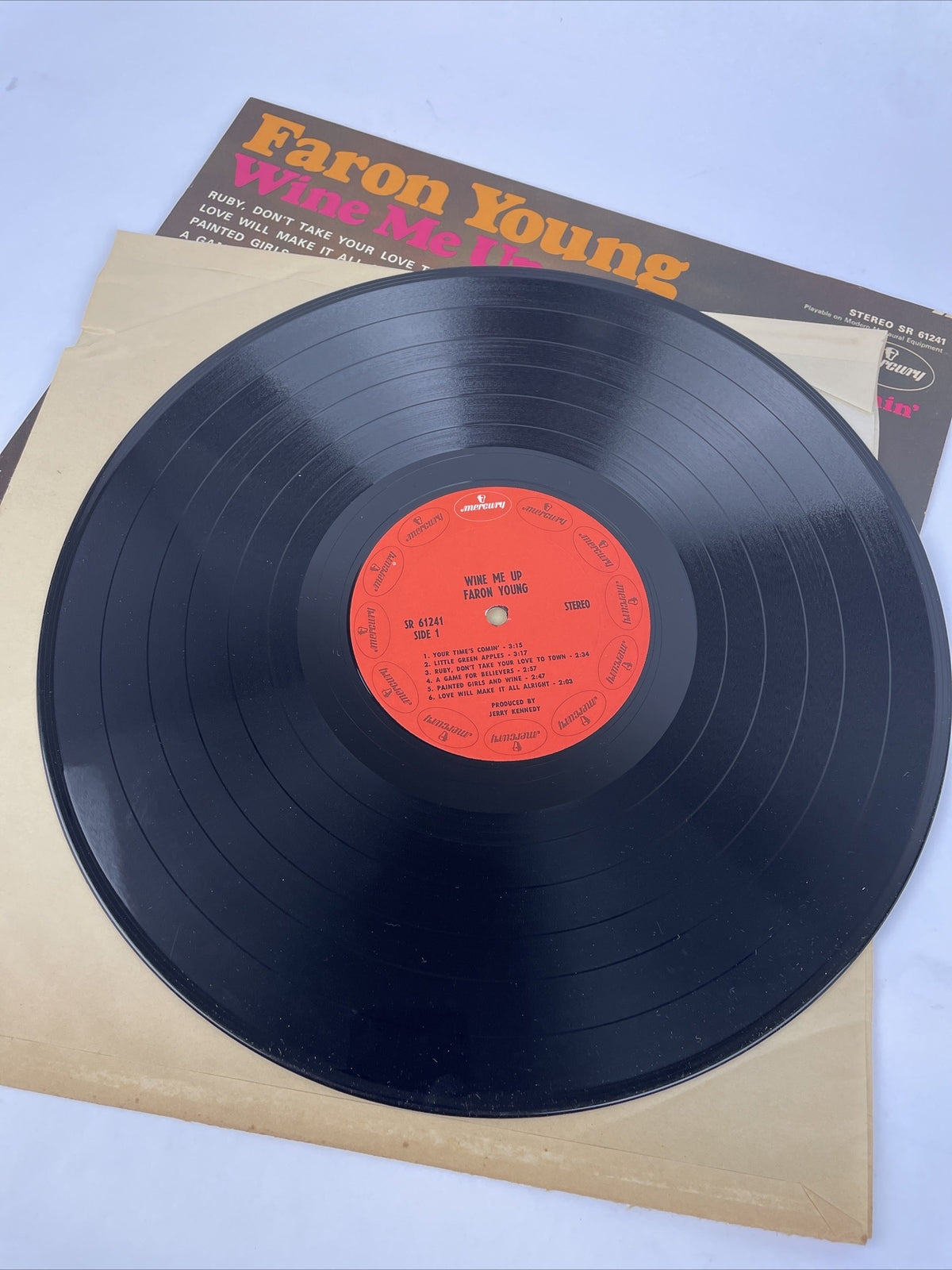 FARRON YOUNG WINE ME UP RARE FACTORY SEALED! MERCURY RECORDS VINYL LP 110-22W