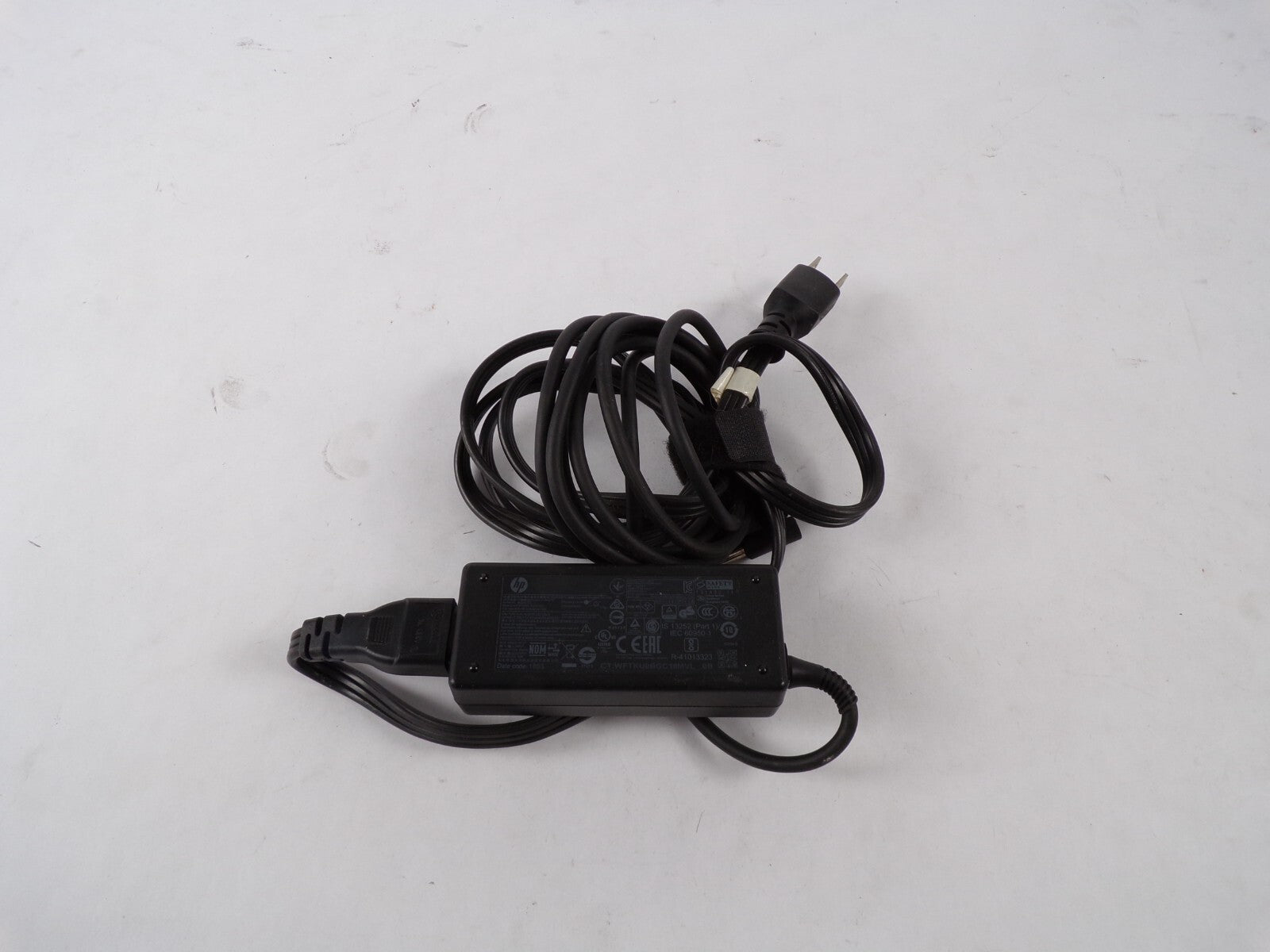 Geniue AC Adapter HB1NN-CA0C Output 5 V 2.31 A Power Supply Adapter A85