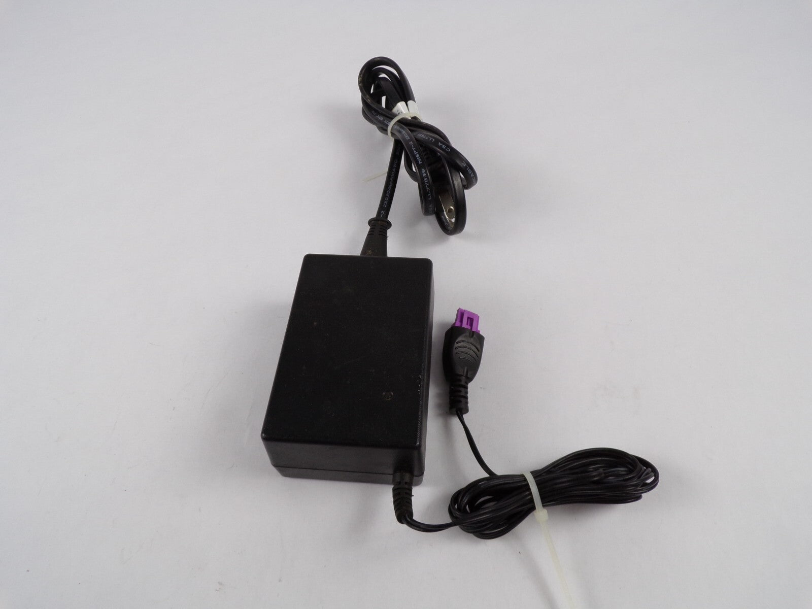 Genuine AC Adapter 1228FDAFGR02L Output 10 V 32 A Power Supply Adapter A00