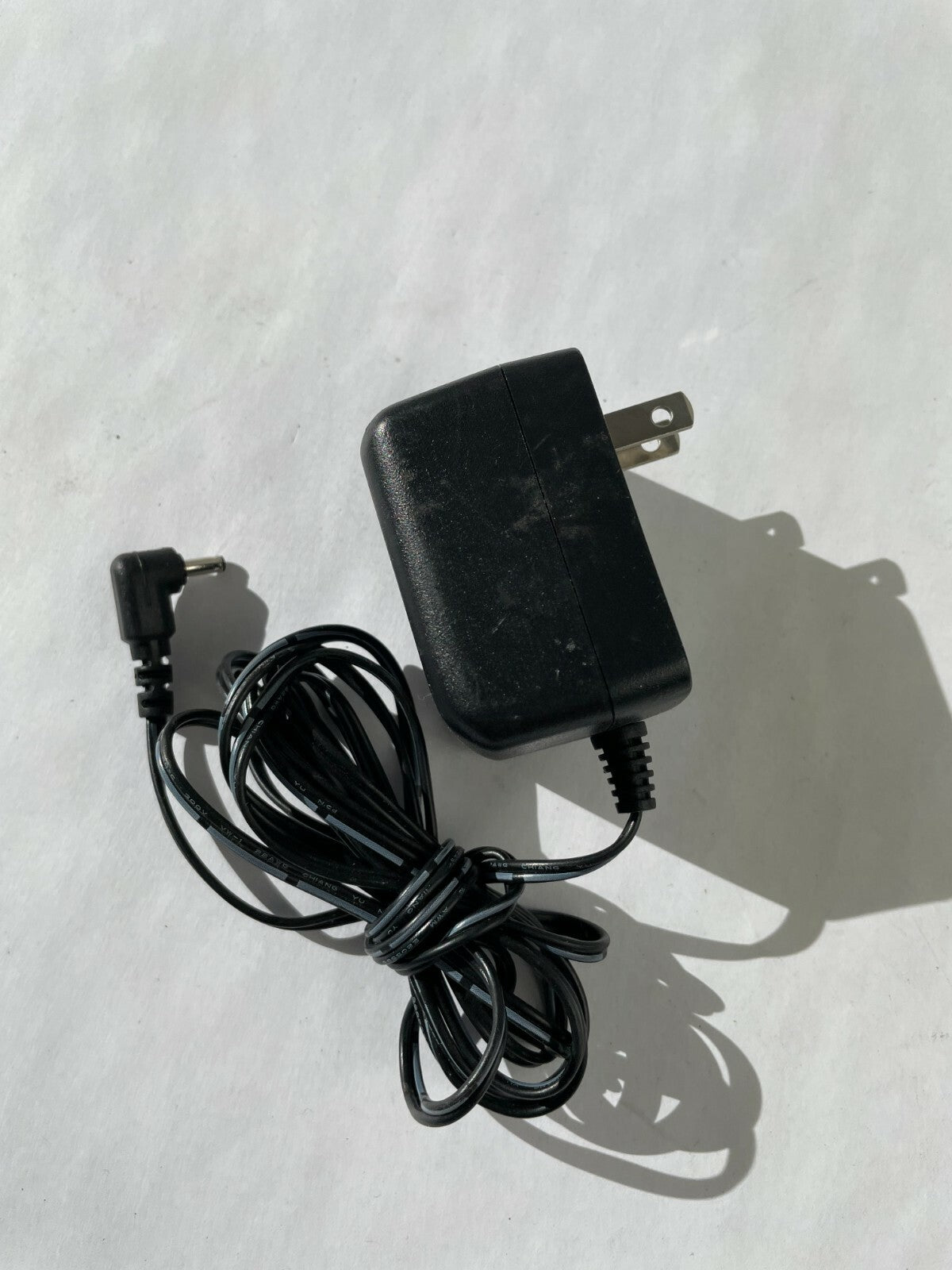 Genuine Motorola 35048035-A1 Output 4.8 V 350mA Power Supply Adapter A81