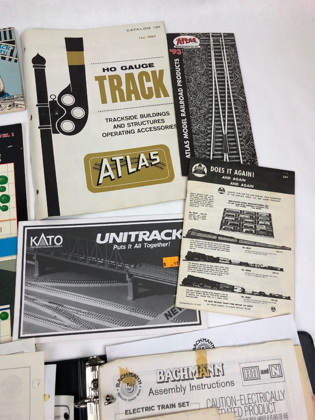 Vintage 60’s Atlas Train Blueprints for Snap-Track HO Layouts Booklets Bach Man