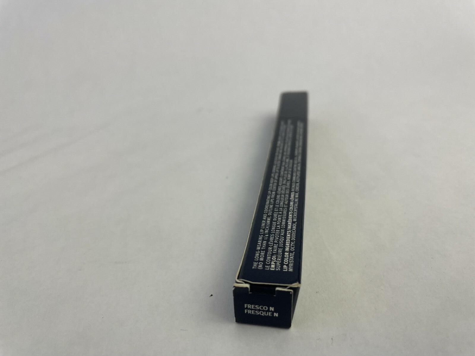 Avon Color Definition Lip  Duo Pour Les Levres Contour Glimmersticks 1.20g Q1