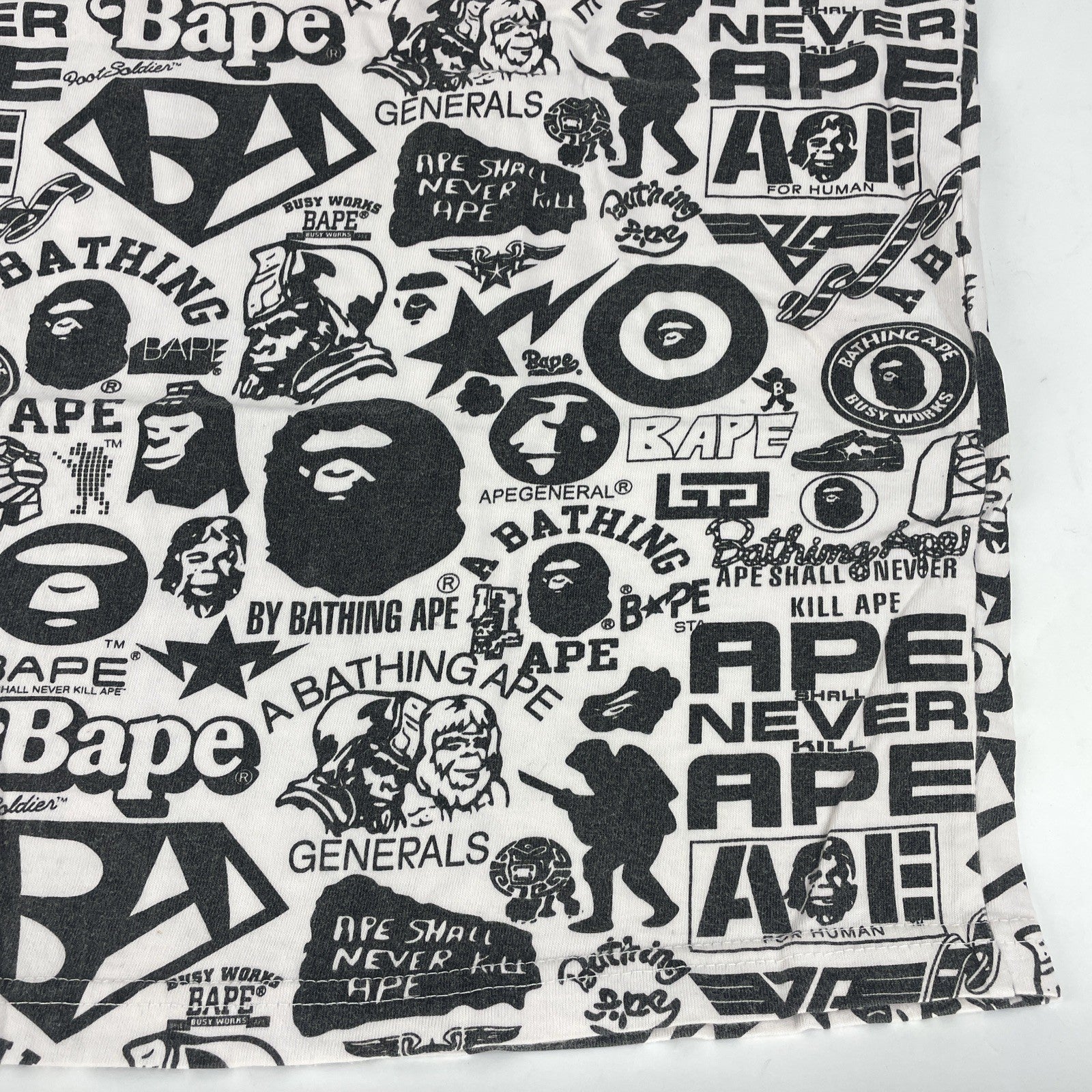 A Bathing Ape BAPE Men's All Over Graphic Logo Crew Neck Short Sleeve T-Shirt L