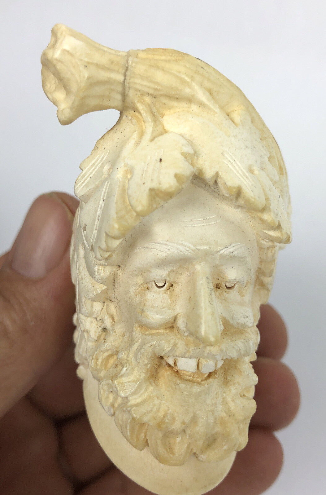 Vintage Meerschaum Hand Carved Sultan Head Turkish Smoking Pipe in Box Light Use