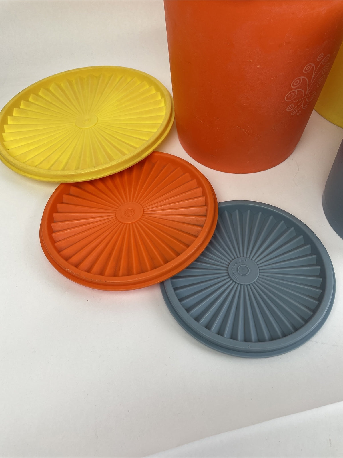 Vintage TUPPERWARE Modular Mates Lot Of 6 Round Storage Containers w Lids