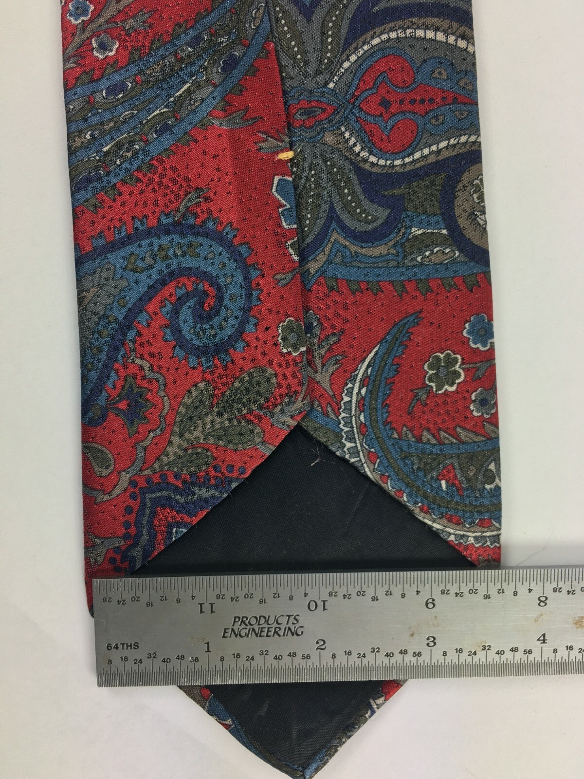 Genuine AndreValetino 100%Silk Handmade Stylish Formal/Casual Tie Multi Coloured