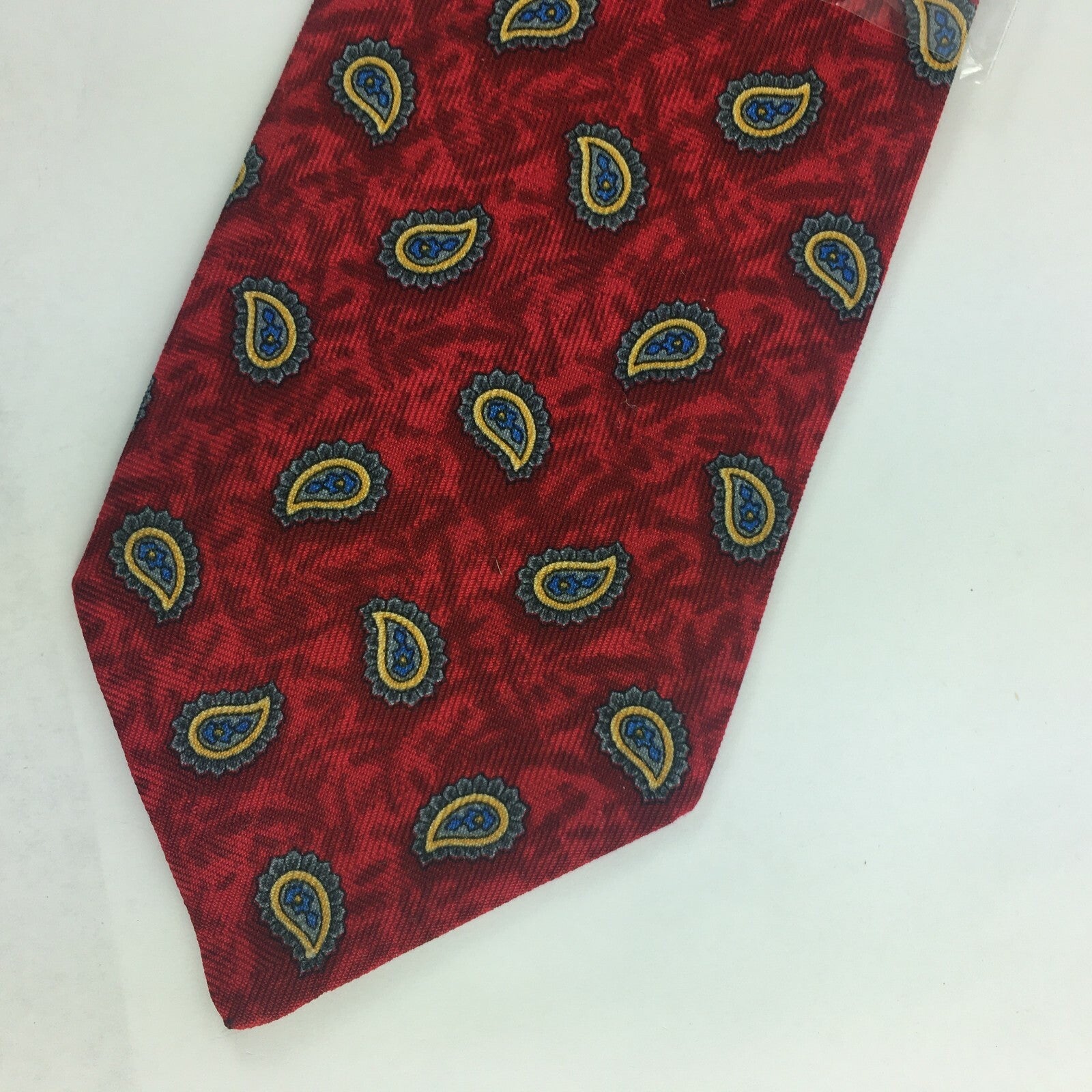Genuine Jos A Bank 100% Silk Handmade Stylish Formal/Casual Tie Multi Coloured