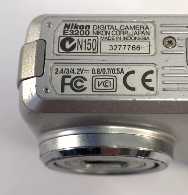 Nikon Coolpix e3200 Silver 3.2 MP 3x Optical Zoom Digital Camera