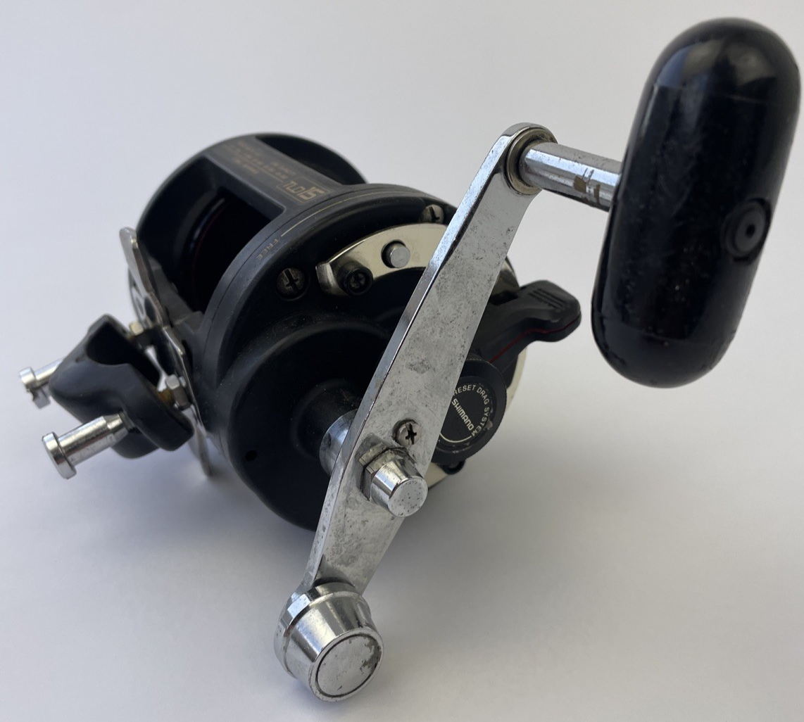 Shimano Fishing Tackle TLD15 Lever Drag Conventional Reel 4.0:1 4BB Right-Hand