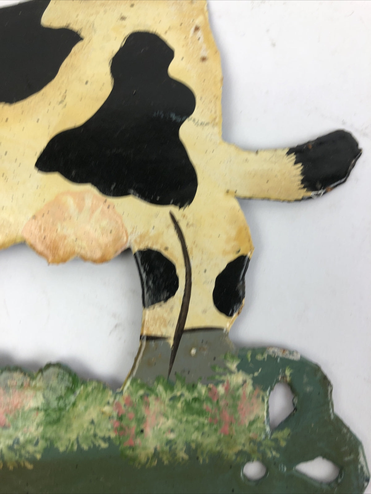 Antique Vintage Metal Towel Rail Roll Holder Hand Painted Cow Theme 6.5" x 7"