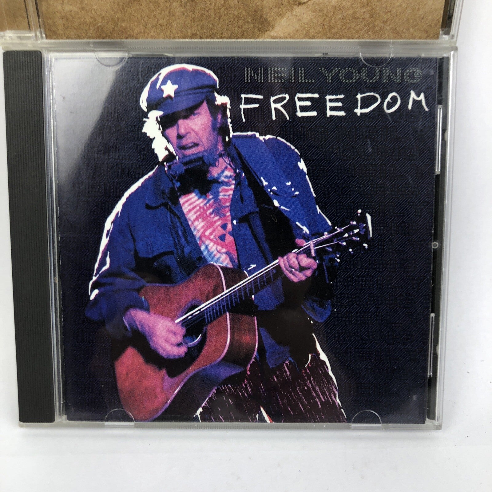 2 x Neil Young : Living With War 2006 and FREEDOM 1988 CD {s} Lot MINT COND. #11