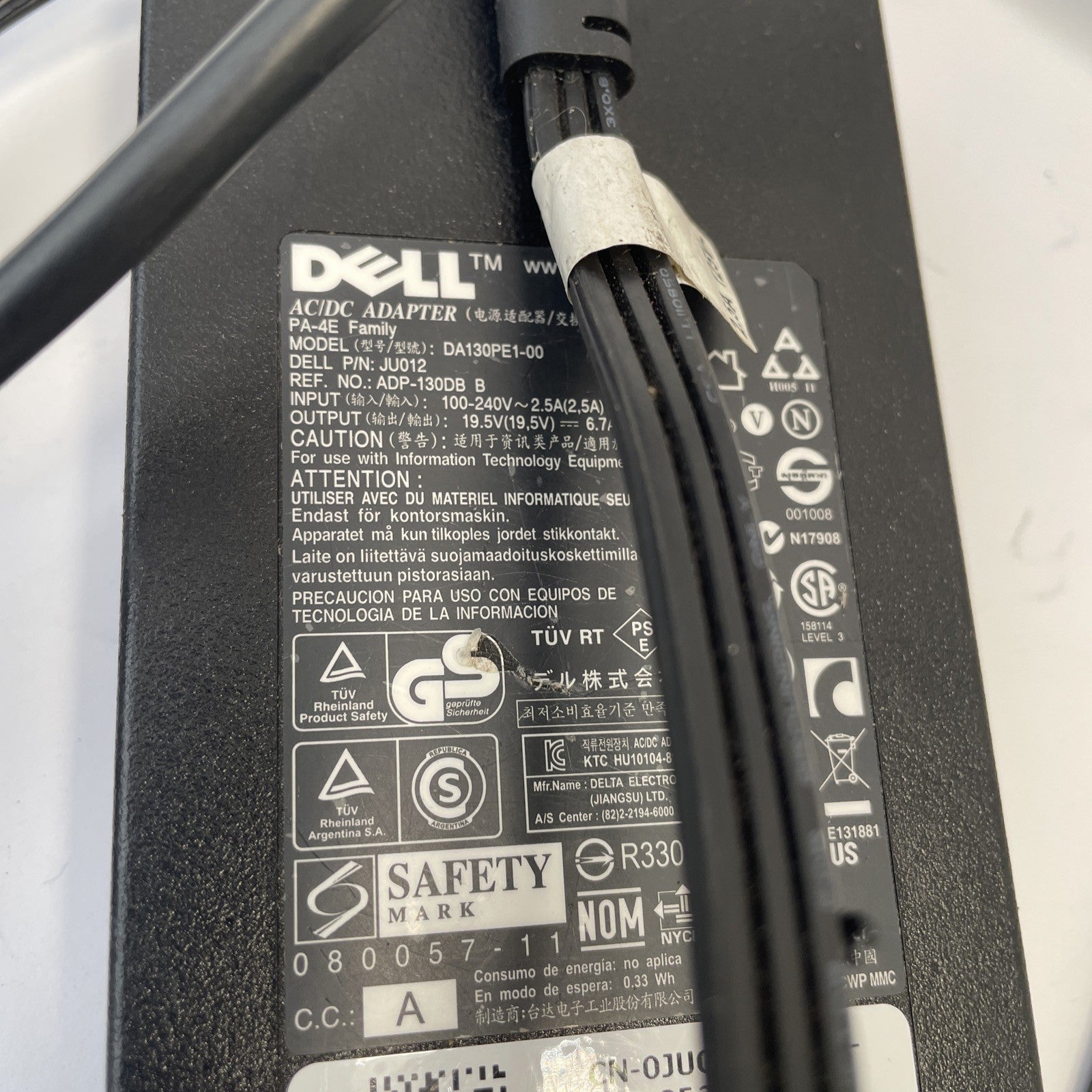 Genuine Dell 7.4 mm 19.5V 6.7A AC Charger AC Adapter WRHKW DA130PE1-00       B01