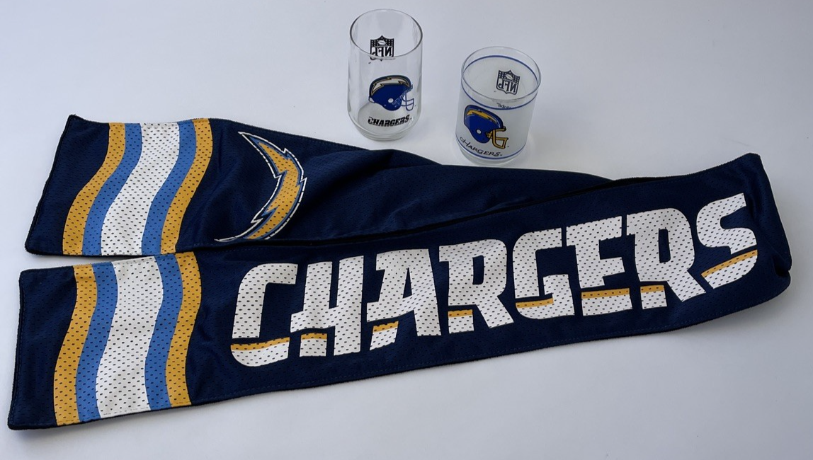 Reebok NFL Chargers Rivers #17 Brees #9 Ryan Mathews #24 - Hoodie Scarf Glasses