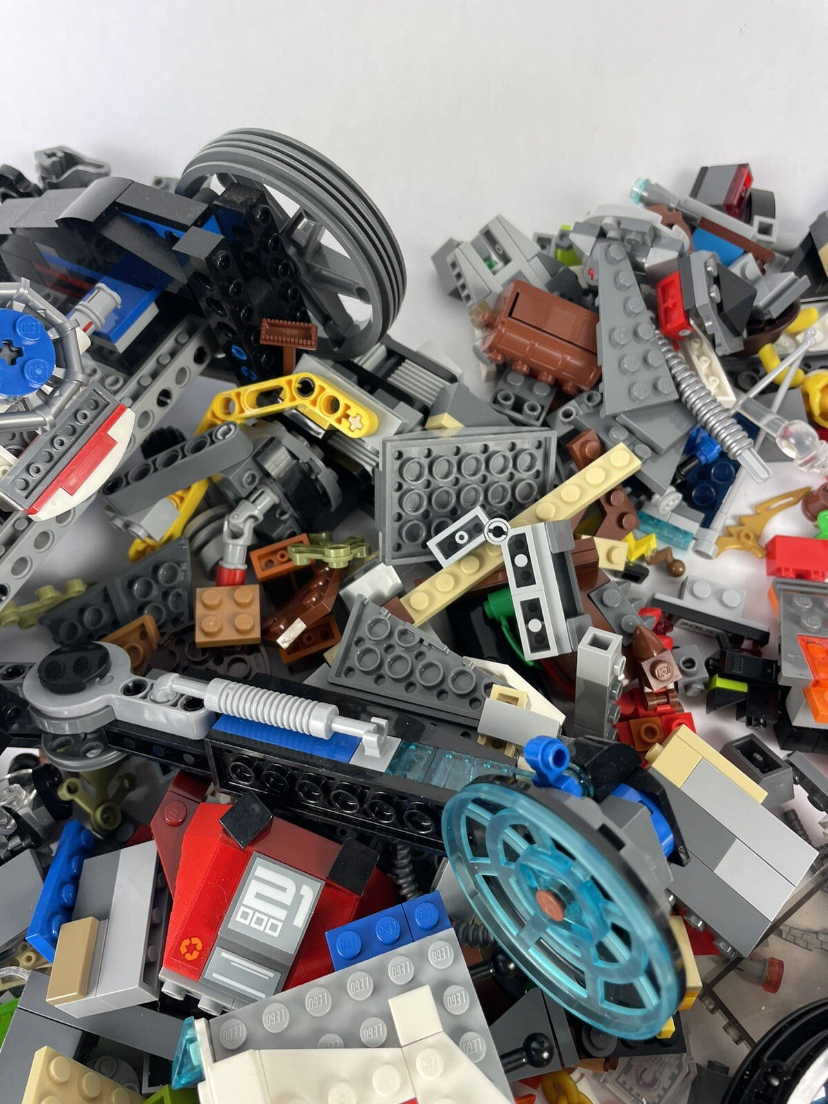 lot of LEGO 5 lbs Pounds Bulk Lot of Loose Legos Pieces Bricks Parts *CLEAN* L6