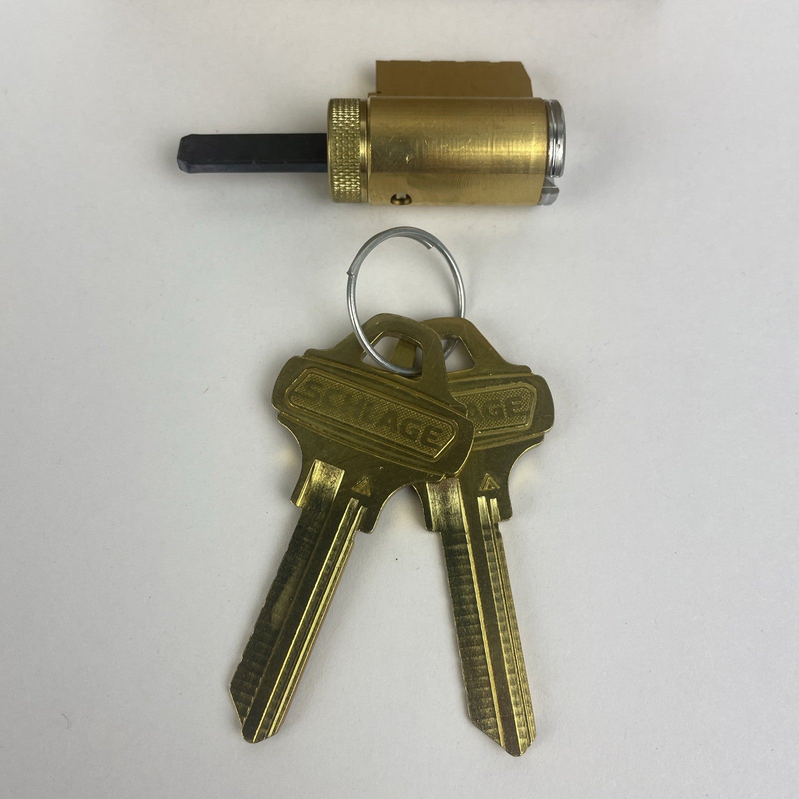 Schlage ND85LD-RHO-626 Faculty Restroom Lock W/ Indic Everest Lock Cylinder
