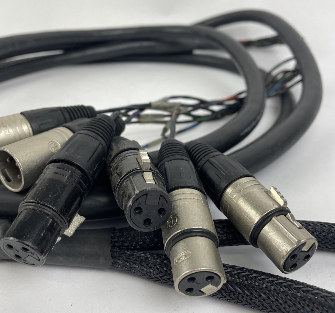 Male / Female 25 Pin AES EBU to 4M  4 x F 4 x M 3 Pin XLR Breakout Snake Cable