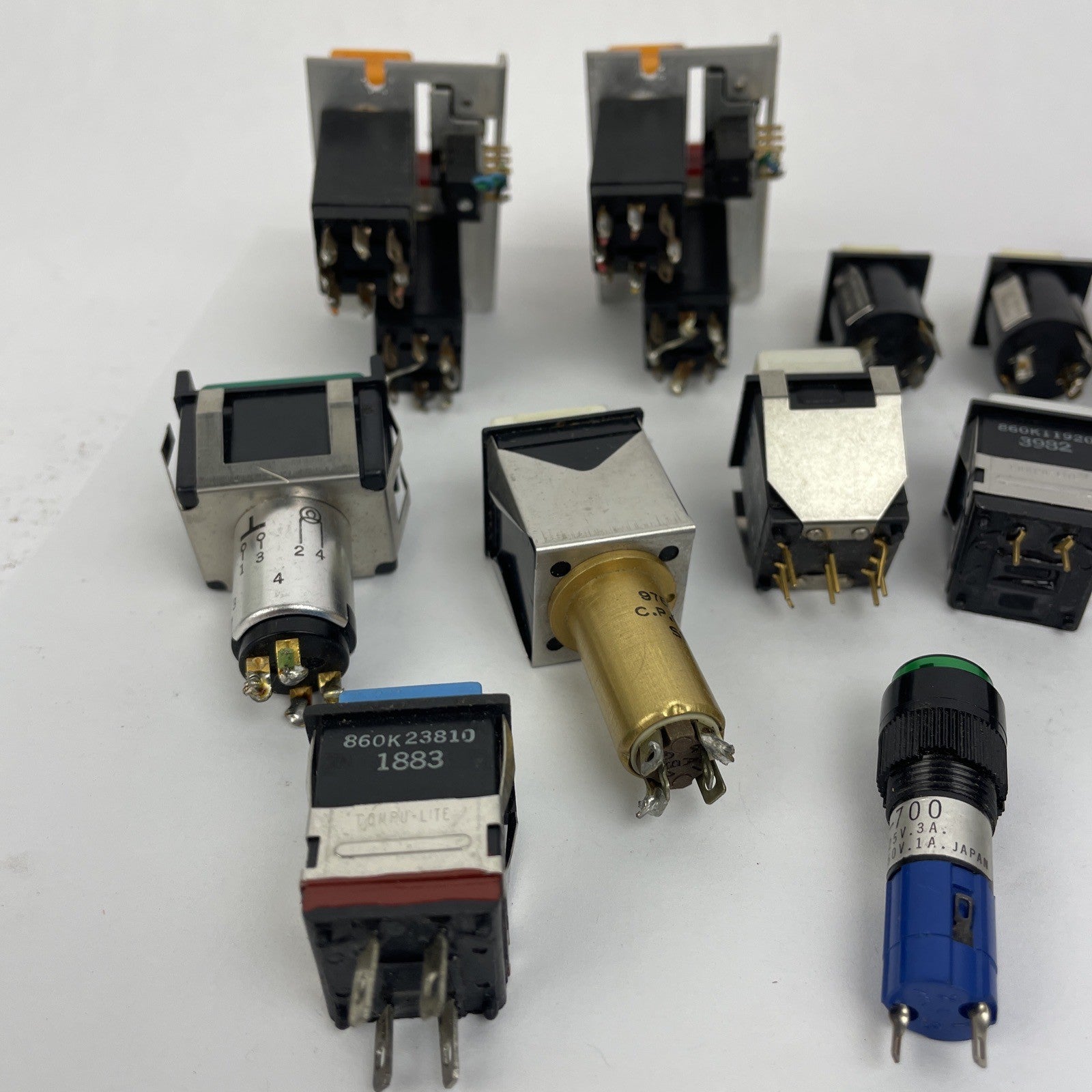 Lot of Assorted Dialco Dialight Macro-Oak Illuminated Push Button Switch - LOOK