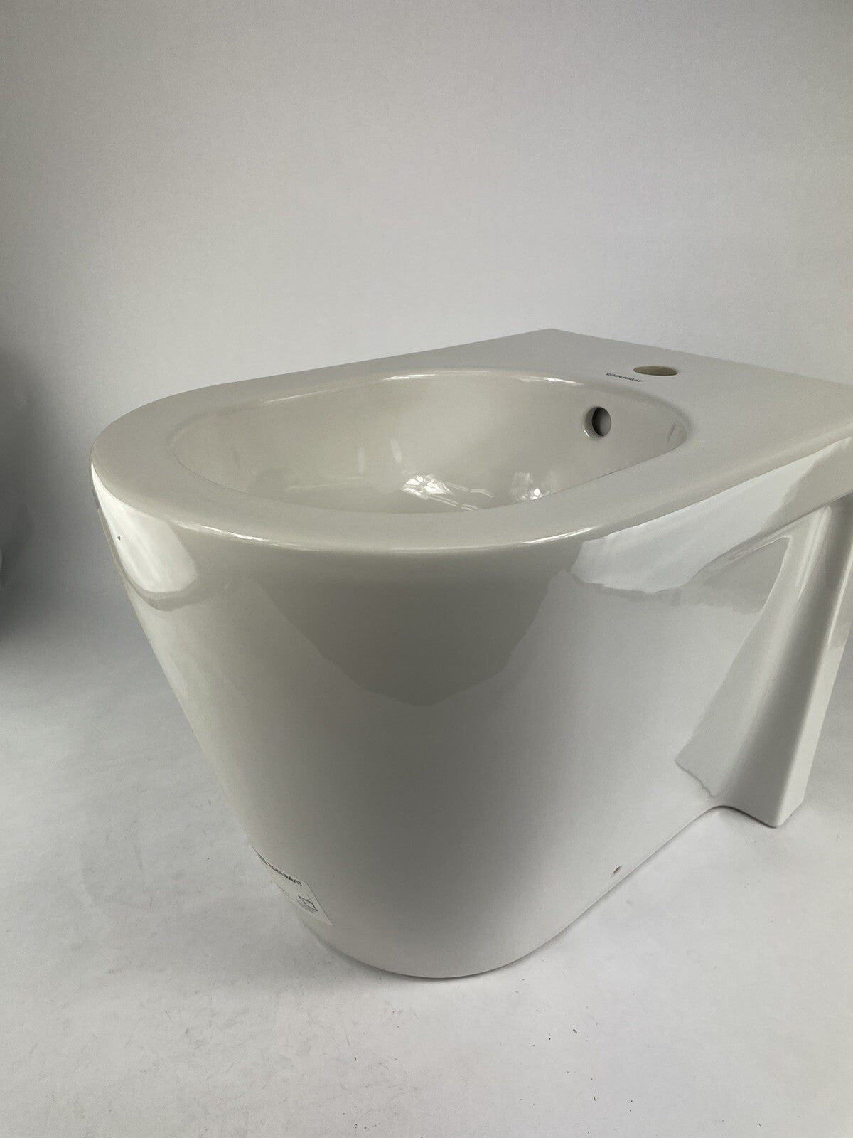 Duravit Darling New white ceramic floor standing bidet contemporary bathroom fixture