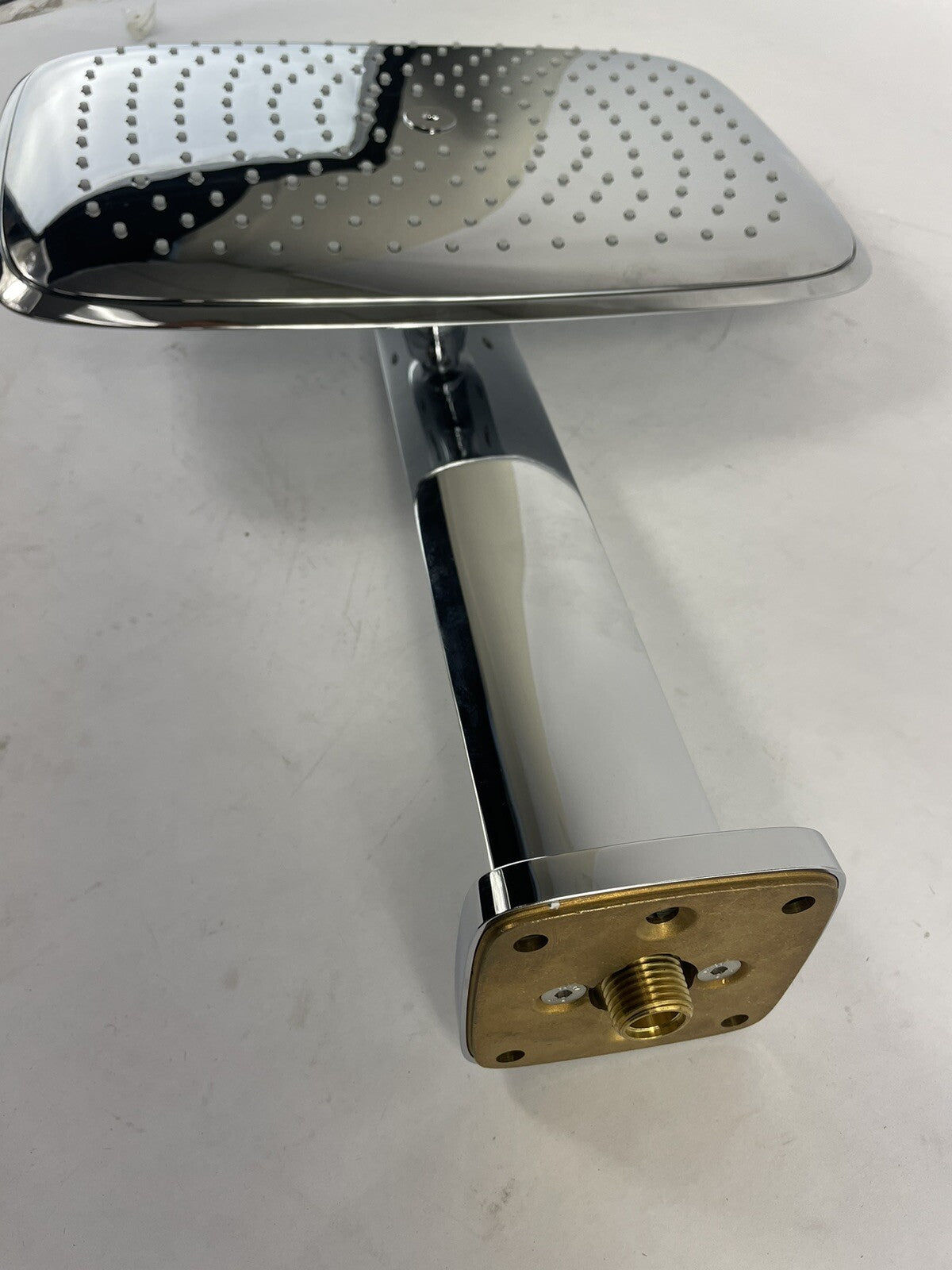 Hansgrohe 27437001 PuraVida Rain 2.5 GPM Chrome Pure Shower Head & Flange & Arm
