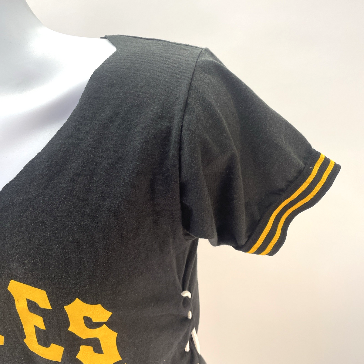 MLB Genuine Merchandise Pittsburgh Pirate Women's V-Neck Vintage Look T-Shirt