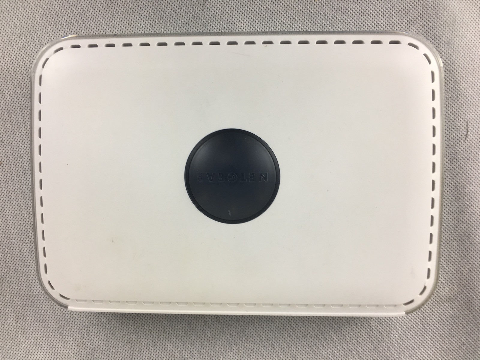 NetGear RangeMax Wireless N Router WPN824N N150