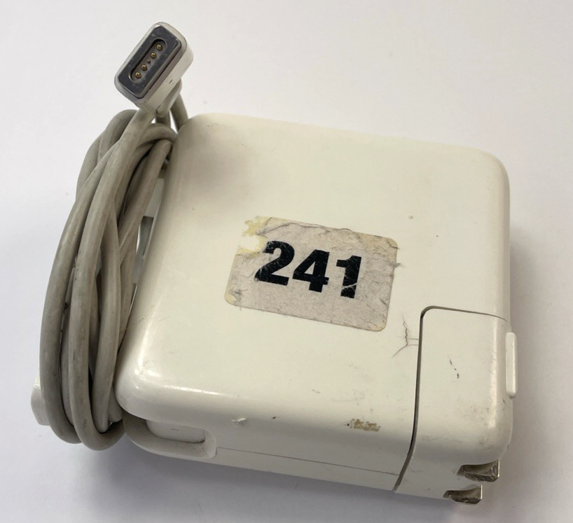 Apple MagSafe AC Power Adapter 60W A1184 (for MacBook ProA1278/Air A1370)    A00