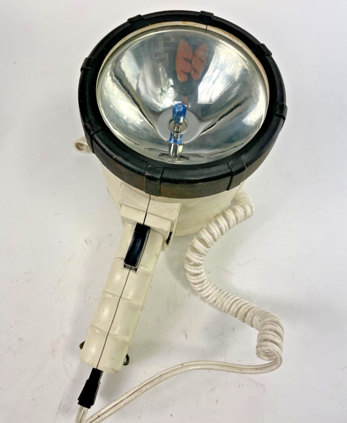 Night Blaster 2,000,000 Candlepower Handheld Spotlight w/ Cord